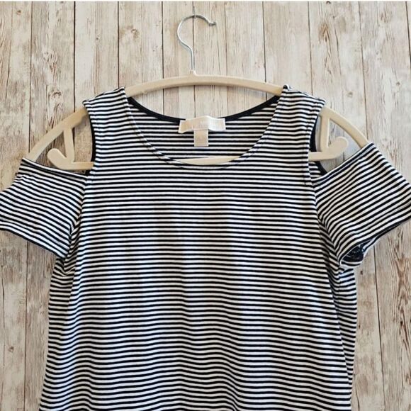 Michael Kors stripped black and white off shoulder women's top - Picture 2 of 6